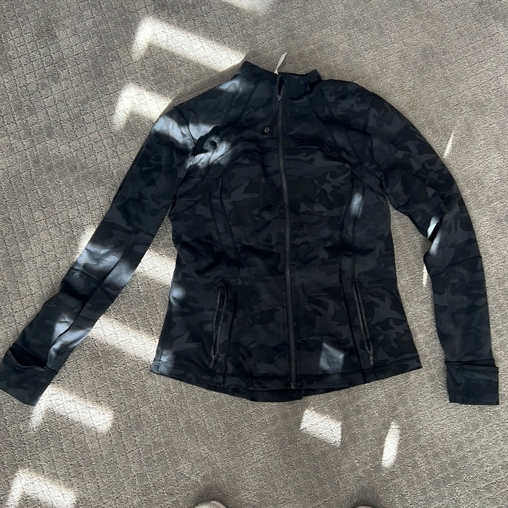 Lululemon camo define jacket